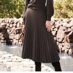 Soft Surroundings size XL new Lavina faux suede skirt brown new pleated belted m